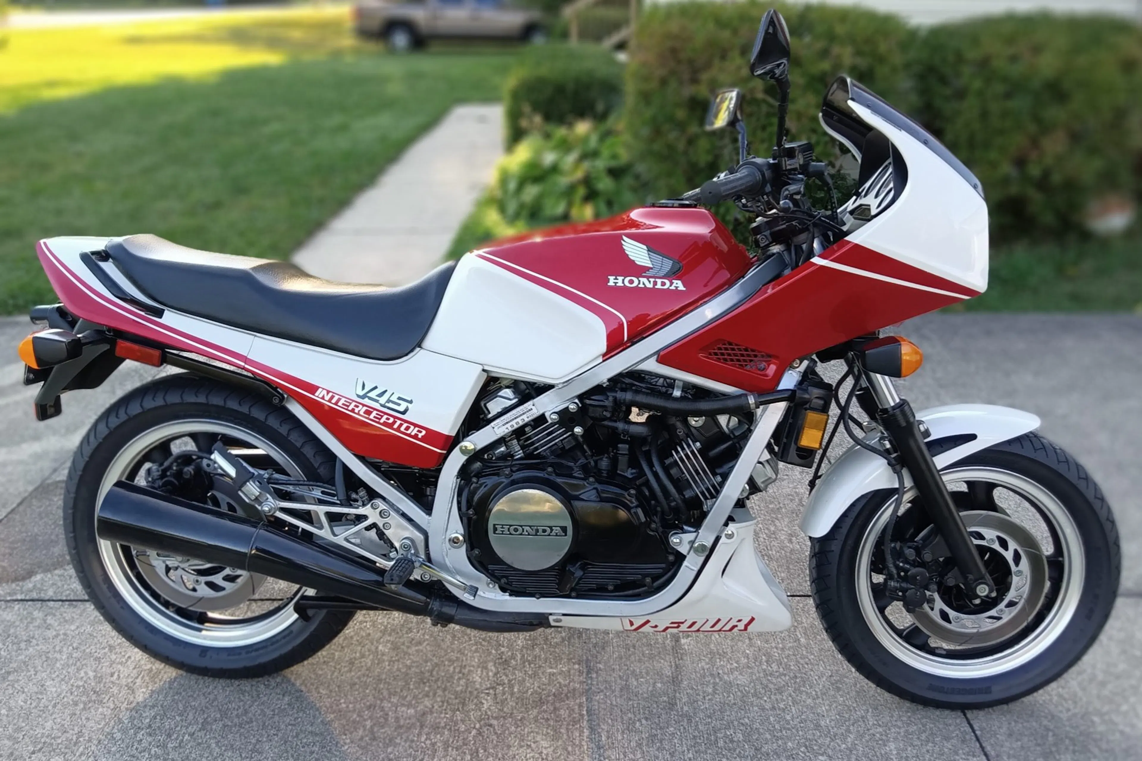 1983 Honda VF750F V45 Interceptor VIN JH2RC1503DM003851 | Hagerty